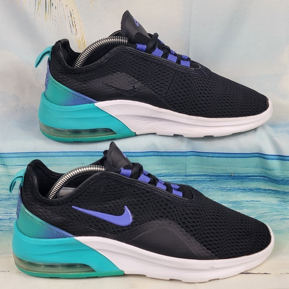 Nike Air Max Motion 2 Womens 8 - Picture 2 of 11